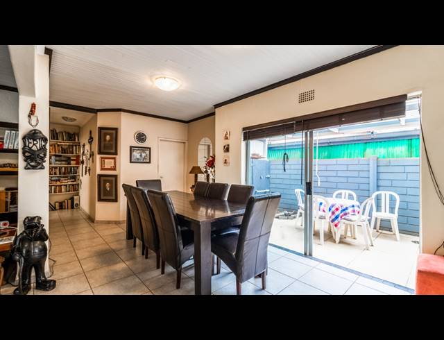 3 BEDROOM HOUSE FOR SALE IN BUURENDAL